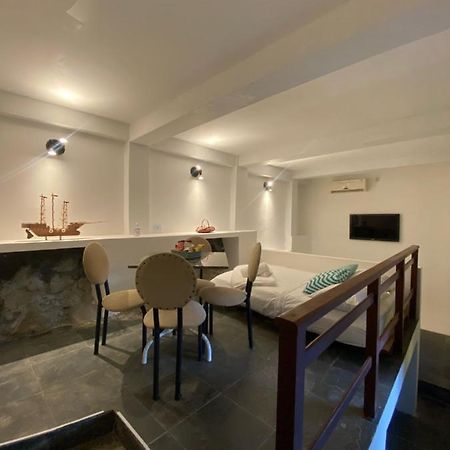 Loft Praia Dos Anjos アハイアウ・ド・カボ エクステリア 写真